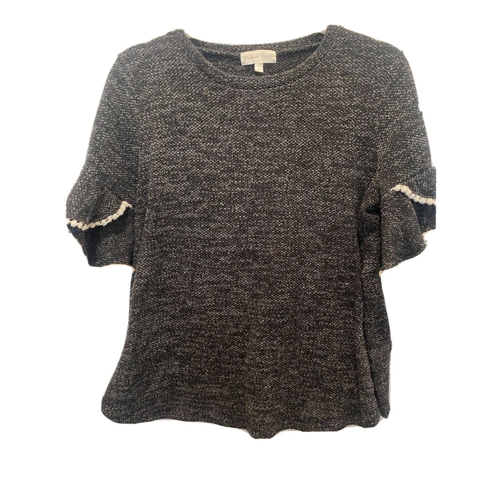 Boutique Perfect Peach Large Black & Gray Flutter Sleeve Top